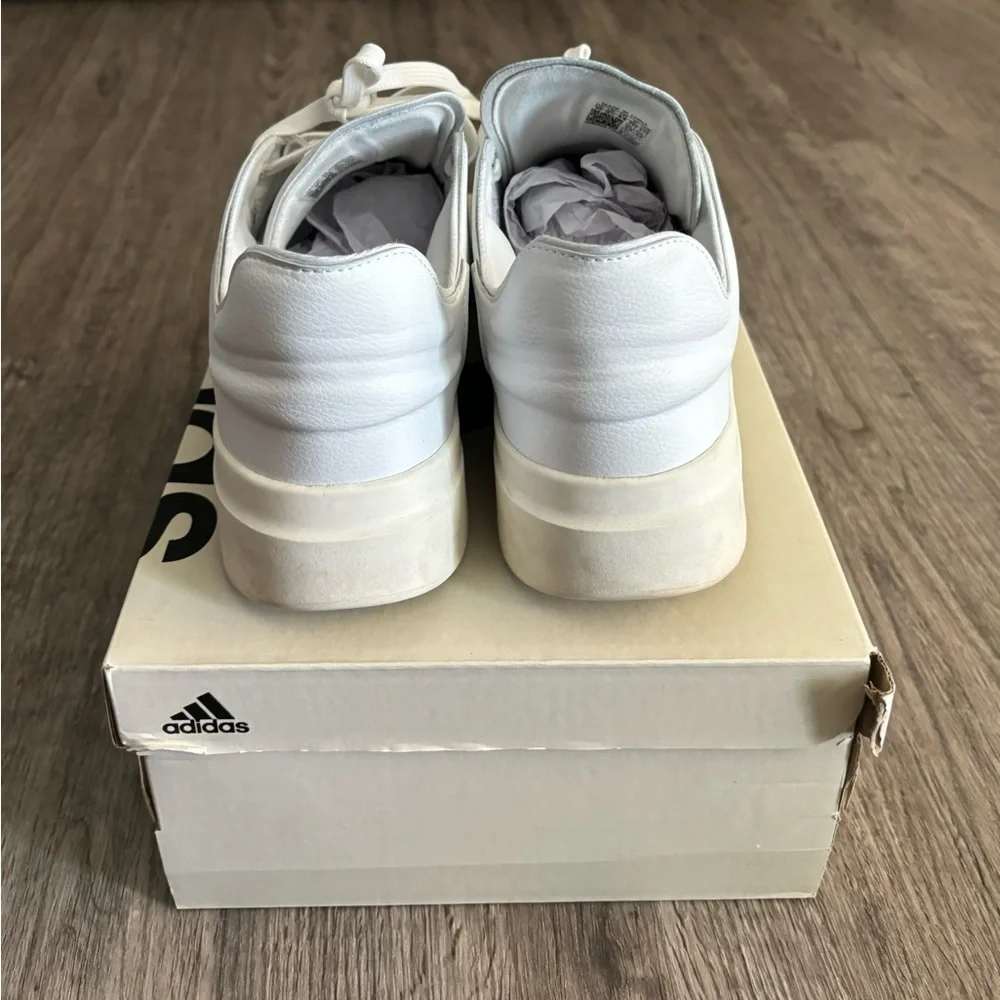 Adidas Zntasy lifestyle shoes.  Men’s Size 10 - Picture 2 of 4